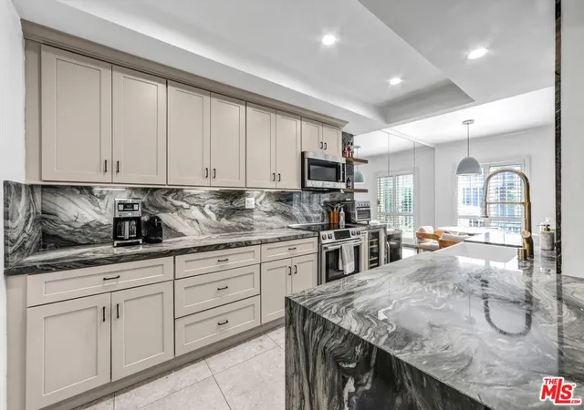 Photo 2 of Condo for sale at 1221 N Kings Rd #101, West Hollywood, CA 90069 | MLS# 26876887 | Listing updated on 2026-10-06