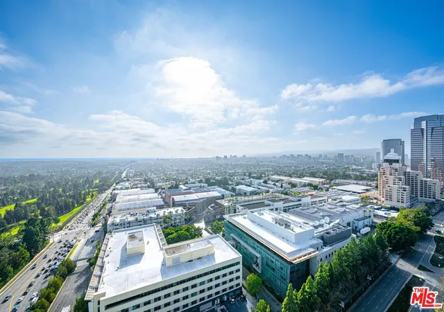 Listing Photo 3 - Condo for sale in building located at 2220Th Ave Of The Stars, Los Angeles, CA 90067 - Unit #2606