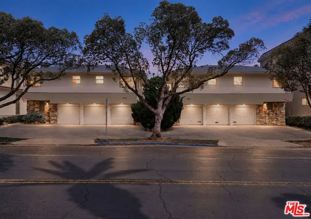 Multi family home for sale at 927 3rd Street, Santa Monica, CA 90403 | MLS# 26992555