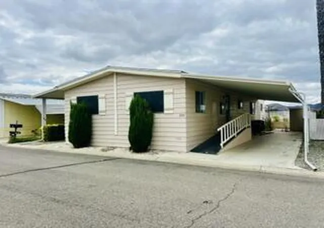 Photo 1 of Manufactured home for sale at 5001 W Florida Ave #295, Hemet, CA 92545 | MLS# 219153360DA | Listing updated on 2026-10-07