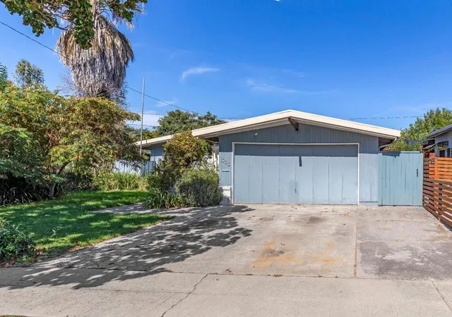 Photo 1 of Sale Pending at 859 Lakewood Dr, Sunnyvale, CA 94089 | MLS# ML82062857 | Listing updated on 2026-10-07