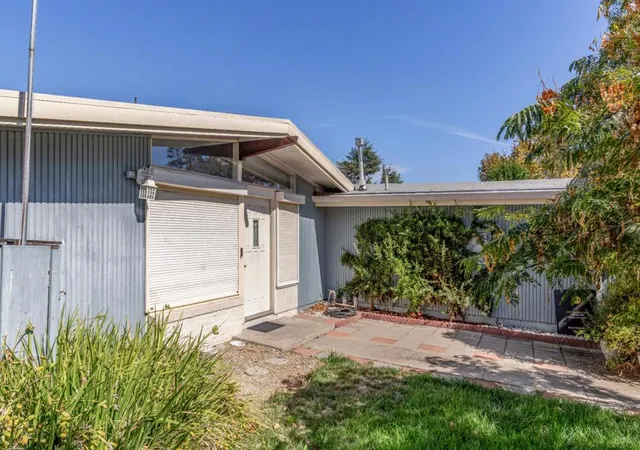 Photo 2 of Sale Pending at 859 Lakewood Dr, Sunnyvale, CA 94089 | MLS# ML82062857 | Listing updated on 2026-10-07
