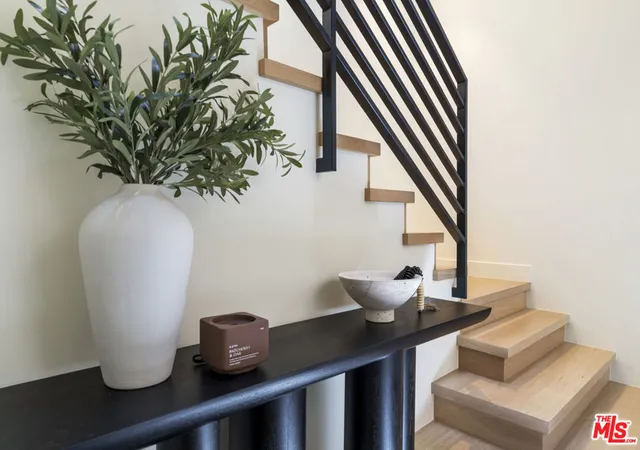 Photo 2 of Condo for sale at 923 Hilldale Ave, West Hollywood, CA 90069 | MLS# 26990865 | Listing updated on 2026-10-02