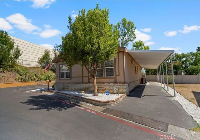 Photo 2 of Manufactured home for sale at 5815 E La Palma #49, Anaheim, CA 92807 | MLS# OC26211202 | Listing updated on 2026-09-30