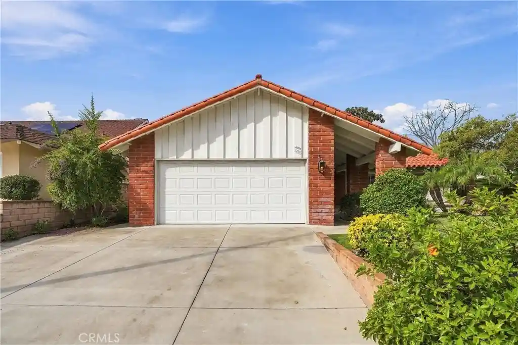 Single family home for sale at 24715 San Andres, Mission Viejo, CA 92691 | MLS# OC26211245