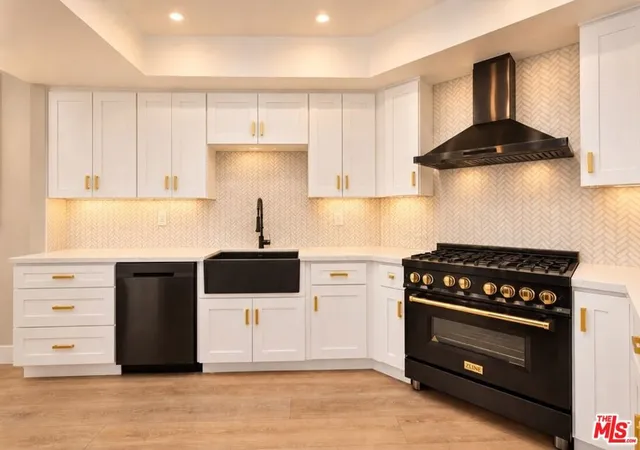 Photo 3 of Condo for sale at 1412 N Crescent Hts Blvd #203, West Hollywood, CA 90046 | MLS# 26993473 | Listing updated on 2026-10-08