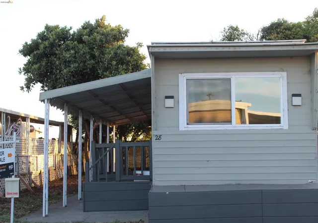 Photo 1 of Manufactured home for sale at 4400 Gateway Dr, Bethel Island, CA 94511 | MLS# 41149650 | Listing updated on 2026-10-06