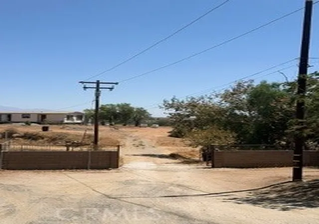 Manufactured home for sale at 20680 Santa Rosa Mine Rd, Perris, CA 92570 | MLS# IV26211369