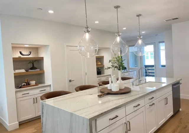 Photo 3 of Townhouse for sale at 687 Epic Way, San Jose, CA 95134 | MLS# ML82062880 | Listing updated on 2026-10-04