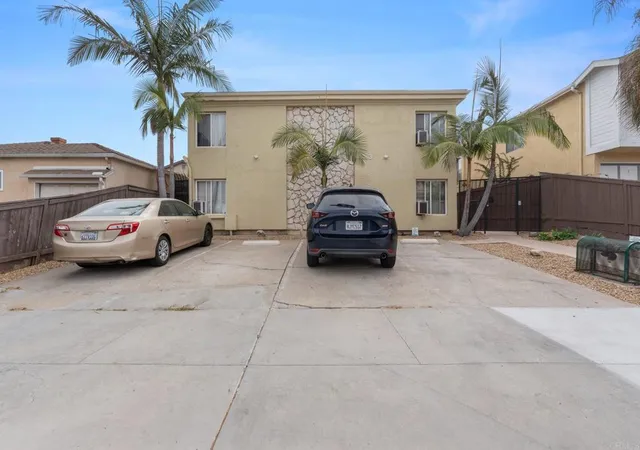 Photo 3 of Condo for sale at 4483 Winona Ave #Unit 5, San Diego, CA 92115 | MLS# PTP2607308 | Listing updated on 2026-10-01