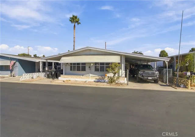 Manufactured home for sale at 601 N Kirby St #286, Hemet, CA 92545 | MLS# OC26208260