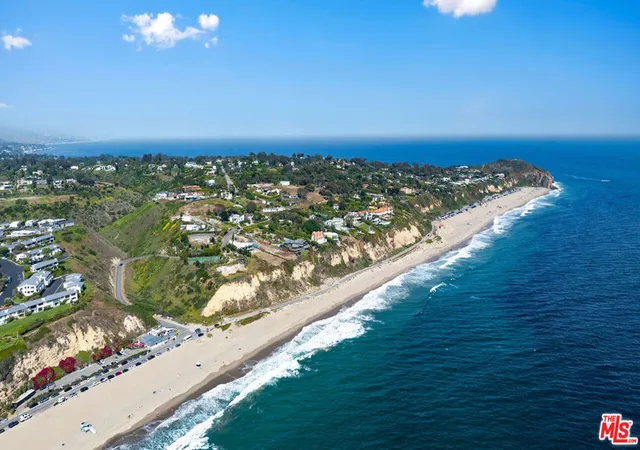 Photo 15 of Condo for sale at 29672 Zuma Bay Way, Malibu, CA 90265 | MLS# 26994015 | Listing updated on 2026-10-06