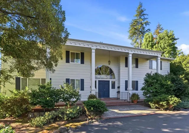 Photo 3 of Condo for sale at 600 Pennsylvania Ave #12, Los Gatos, CA 95030 | MLS# ML82062881 | Listing updated on 2026-10-05