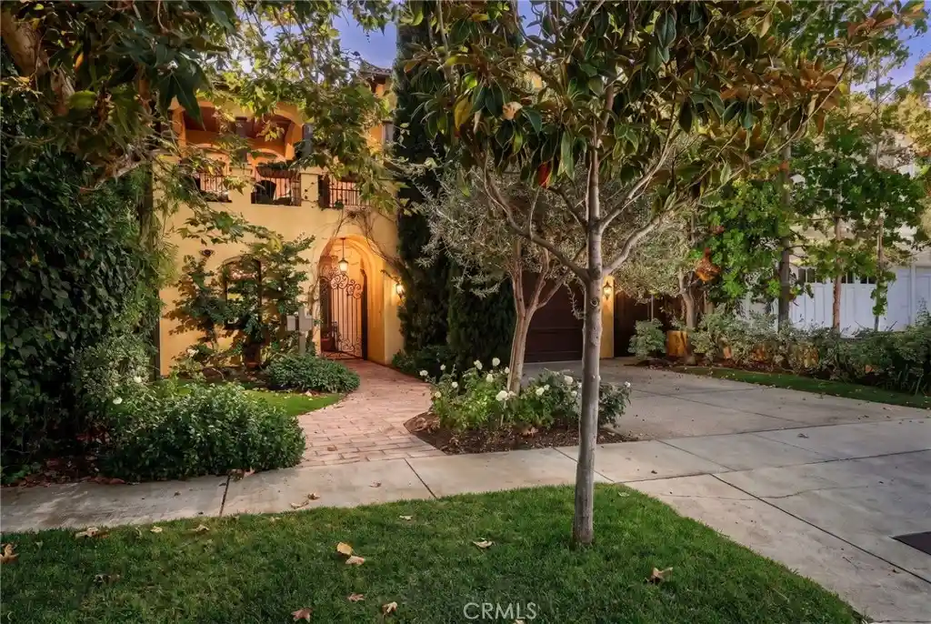 Photo 1 of Mansion for sale at 12226 Paisley Ln, Los Angeles, CA 90049 | MLS# PW26209042 | Listing updated on 2026-10-25