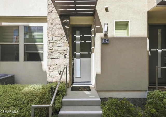 Photo 2 of Townhouse for sale at 19546 Cardigan Dr, Northridge, CA 91324 | MLS# 226004620 | Listing updated on 2026-09-28