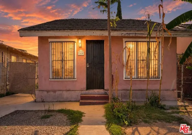 Photo 1 of Sale Pending at 1428 W 54th Street, Los Angeles, CA 90062 | MLS# 26994033 | Listing updated on 2026-10-06