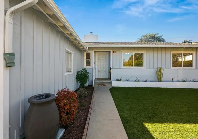 Photo 3 of Sale Pending at 4096 Yale Ave, La Mesa, CA 91941 | MLS# PTP2607311 | Listing updated on 2026-10-07
