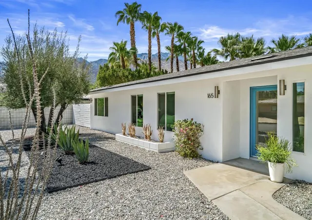Photo 3 of Single family home for sale at 165 S Avenida Elenora, Palm Springs, CA 92262 | MLS# 219153384PS | Listing updated on 2026-09-30