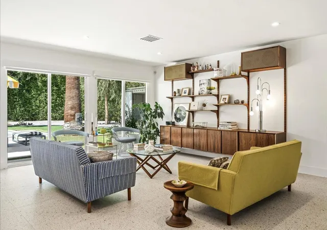 Photo 4 of Single family home for sale at 165 S Avenida Elenora, Palm Springs, CA 92262 | MLS# 219153384PS | Listing updated on 2026-09-30
