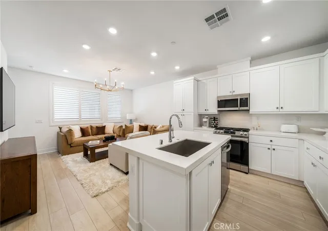 Photo 3 of Condo for sale at 1683 Jade Rd, Rancho Mission Viejo, CA 92694 | MLS# OC26211512 | Listing updated on 2026-10-04
