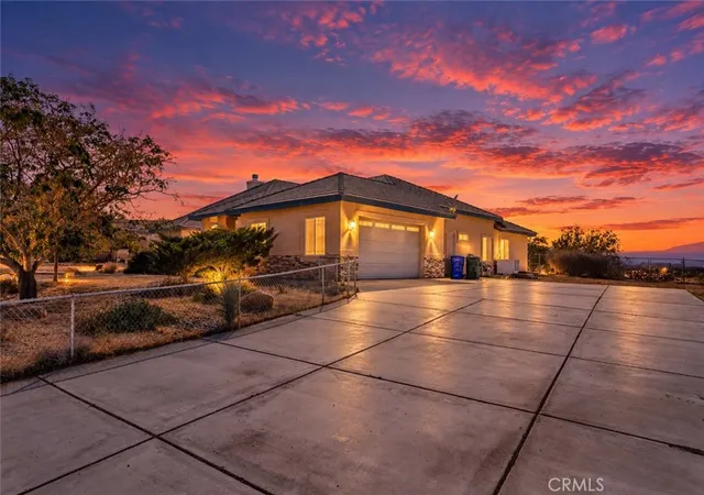 Photo 3 of Single family home for sale at 9550 Lucerne, Apple Valley, CA 92308 | MLS# HD26204817 | Listing updated on 2026-09-29