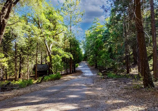 Land for sale at 0 Mountain Cir Dr, Julian, CA 92036 | MLS# 260023656SD