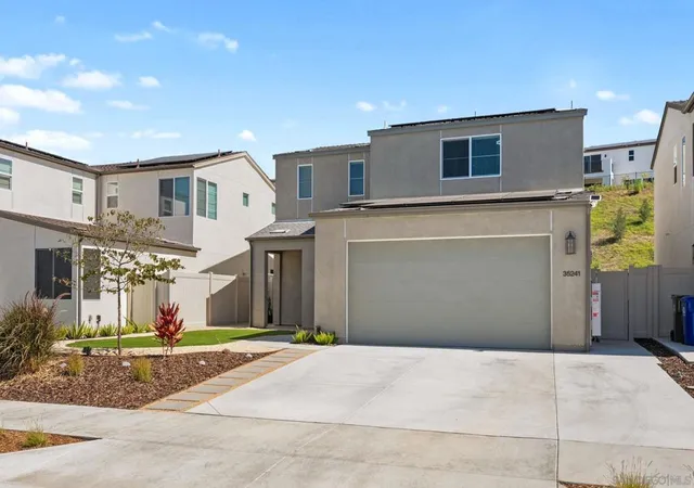 Photo 3 of Single family home for sale at 35241 Valencia Pt, Fallbrook, CA 92028 | MLS# 260023660SD | Listing updated on 2026-09-29