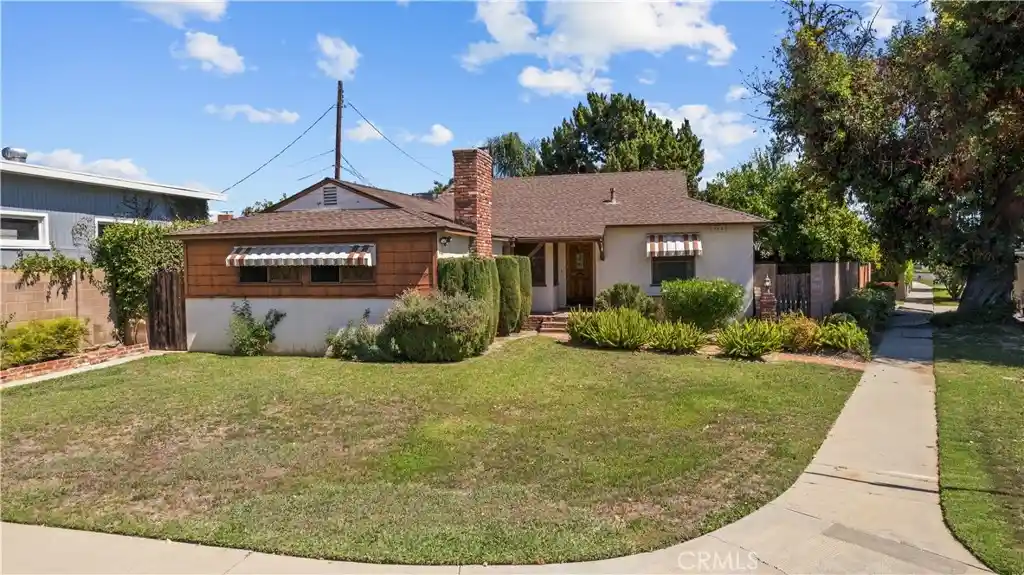 Photo 1 of Single family home for sale at 17231 Lanark, Van Nuys, CA 91406 | MLS# SR26206675 | Listing updated on 2026-10-20