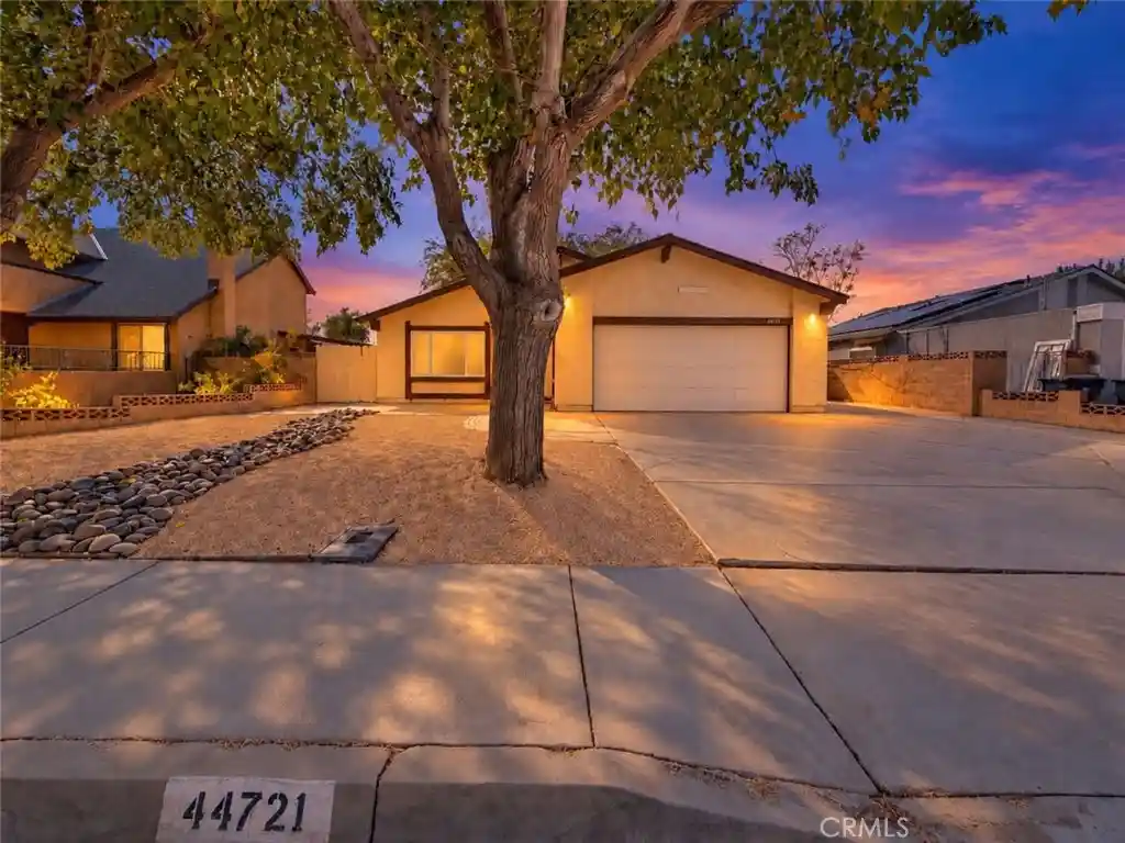 Single family home for sale at 44721 Benald St, Lancaster, CA 93535 | MLS# SR26211609