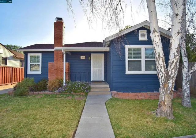 Photo 1 of Single family home for sale at 1869 N 5th Street, Concord, CA 94519 | MLS# ML82062917 | Listing updated on 2026-09-29