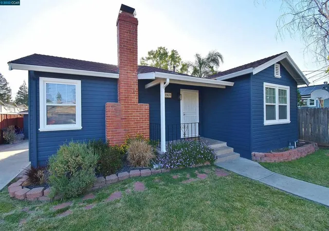 Photo 2 of Single family home for sale at 1869 N 5th Street, Concord, CA 94519 | MLS# ML82062917 | Listing updated on 2026-09-29
