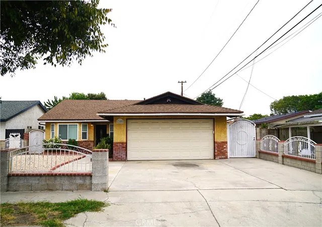 Photo 1 of Single family home for sale at 140 S Topanga, Anaheim, CA 92804 | MLS# OC26211490 | Listing updated on 2026-10-10