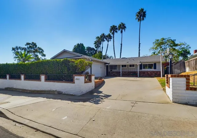 Photo 2 of Sale Pending at 2923 Renault, San Diego, CA 92122 | MLS# 260023666SD | Listing updated on 2026-10-07