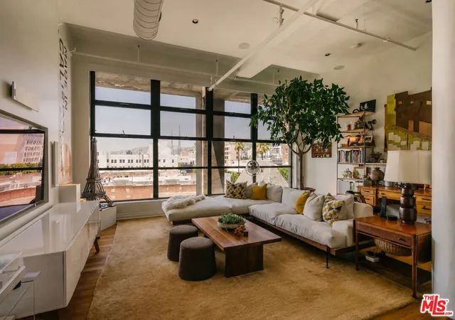 Condo for sale at 1645 Vine St #511, Los Angeles, CA 90028 | MLS# 26994049