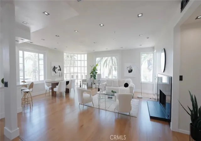 Photo 3 of Condo for sale at 117 N Gale #PH 5, Beverly Hills, CA 90211 | MLS# OC26211019 | Listing updated on 2026-10-09