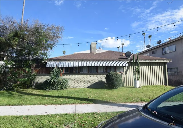 Photo 1 of Multi family home for sale at 6708 Whitsett, North Hollywood, CA 91606 | MLS# GD26211159 | Listing updated on 2026-09-30