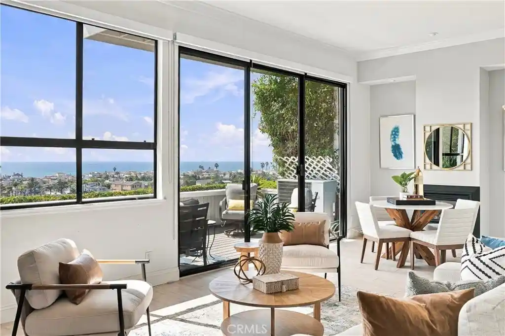 Condo for sale at 23 Encore Ct, Newport Beach, CA 92663 | MLS# OC26210679