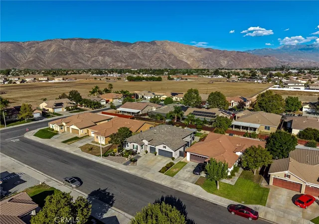 Photo 4 of Single family home for sale at 763 Dechado, San Jacinto, CA 92582 | MLS# SW26211651 | Listing updated on 2026-10-27