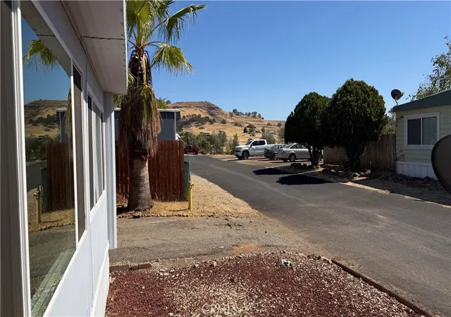 Photo 26 of Manufactured home for sale at 2920 Clark Rd #11C, Oroville, CA 95965 | MLS# SN26211022 | Listing updated on 2026-09-29