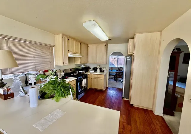 Photo 2 of Single family home for sale at 195 Eunice Cir, Blythe, CA 92225 | MLS# 219153400DA | Listing updated on 2026-10-28