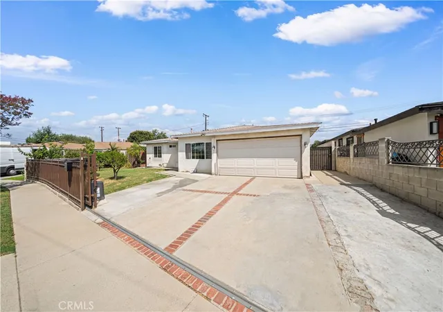 Photo 4 of Single family home for sale at 14327 Flynn St, La Puente, CA 91744 | MLS# AR26211747 | Listing updated on 2026-10-11