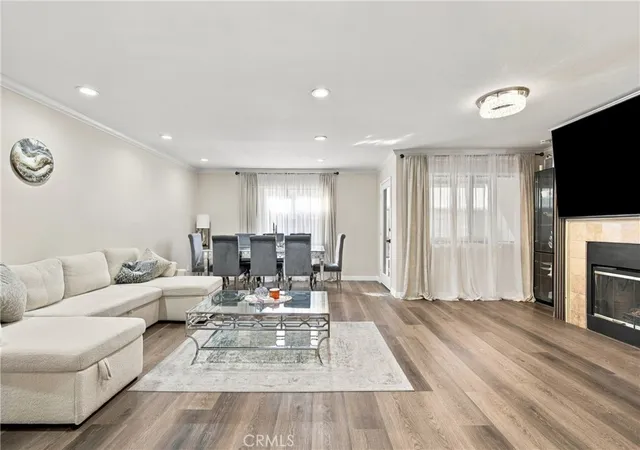 Photo 2 of Condo for sale at 330 Burchett #206, Glendale, CA 91203 | MLS# SR26211753 | Listing updated on 2026-10-02