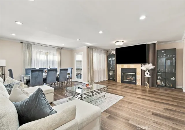 Photo 3 of Condo for sale at 330 Burchett #206, Glendale, CA 91203 | MLS# SR26211753 | Listing updated on 2026-10-02