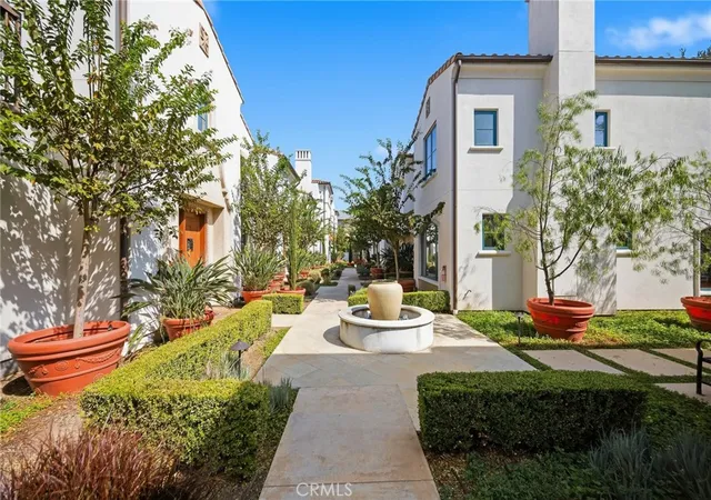 Photo 3 of Townhouse for sale at 188 S Sierra Madre Blvd #4, Pasadena, CA 91107 | MLS# WS26211052 | Listing updated on 2026-10-10