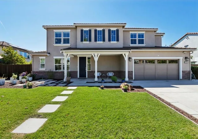 Photo 2 of Single family home for sale at 18713 White Moon Dr, Morgan Hill, CA 95037 | MLS# ML82062941 | Listing updated on 2026-10-12