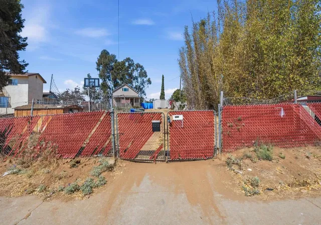 Photo 28 of Sale Pending at 3012 Alta Dr, National City, CA 91950 | MLS# PTP2607325 | Listing updated on 2026-10-09