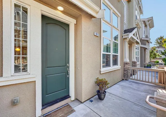 Photo 3 of Townhouse for sale at 18413 Ruby Ln, Morgan Hill, CA 95037 | MLS# ML82062827 | Listing updated on 2026-10-12