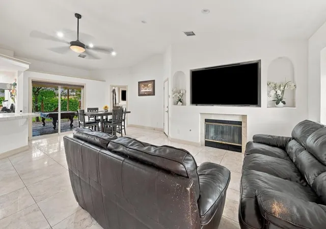 Photo 4 of Single family home for sale at 30651 Desert Moon Dr, Thousand Palms, CA 92276 | MLS# 219153403DA | Listing updated on 2026-10-09