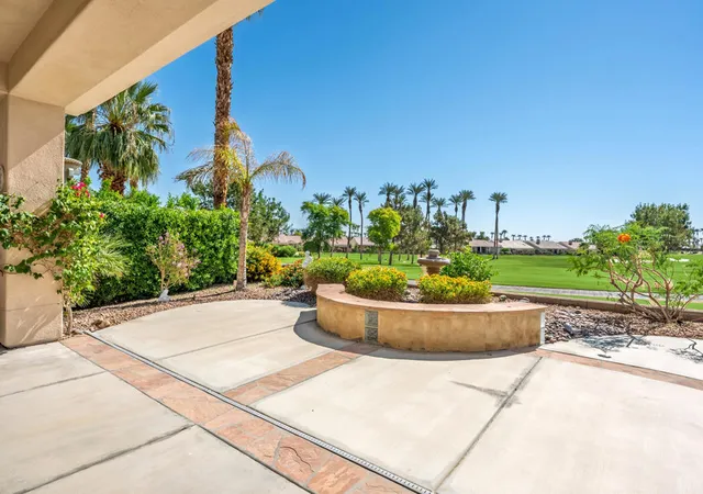 Photo 4 of Single family home for sale at 35518 Moorbrook Rd, Palm Desert, CA 92211 | MLS# 219153405DA | Listing updated on 2026-10-09