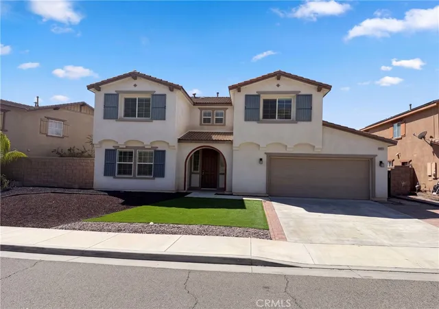 Single family home for sale at 40959 Vauxhall Ct, Lake Elsinore, CA 92532 | MLS# IV26209806